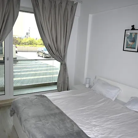 Cu La Mare-sea View Meraki & Apartman Năvodari
